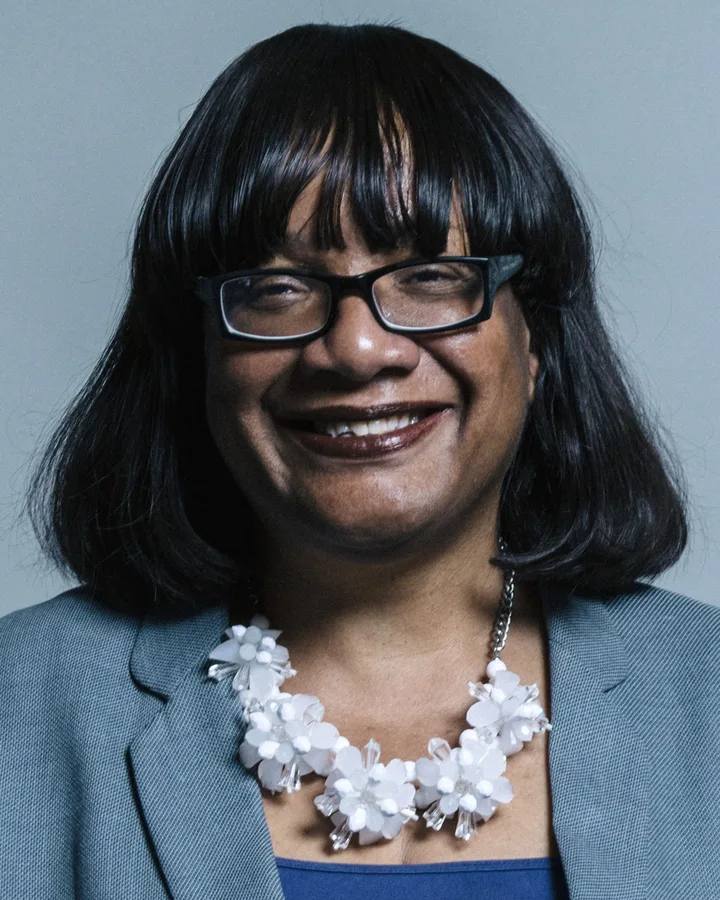 Retrato de Diane Abbott
